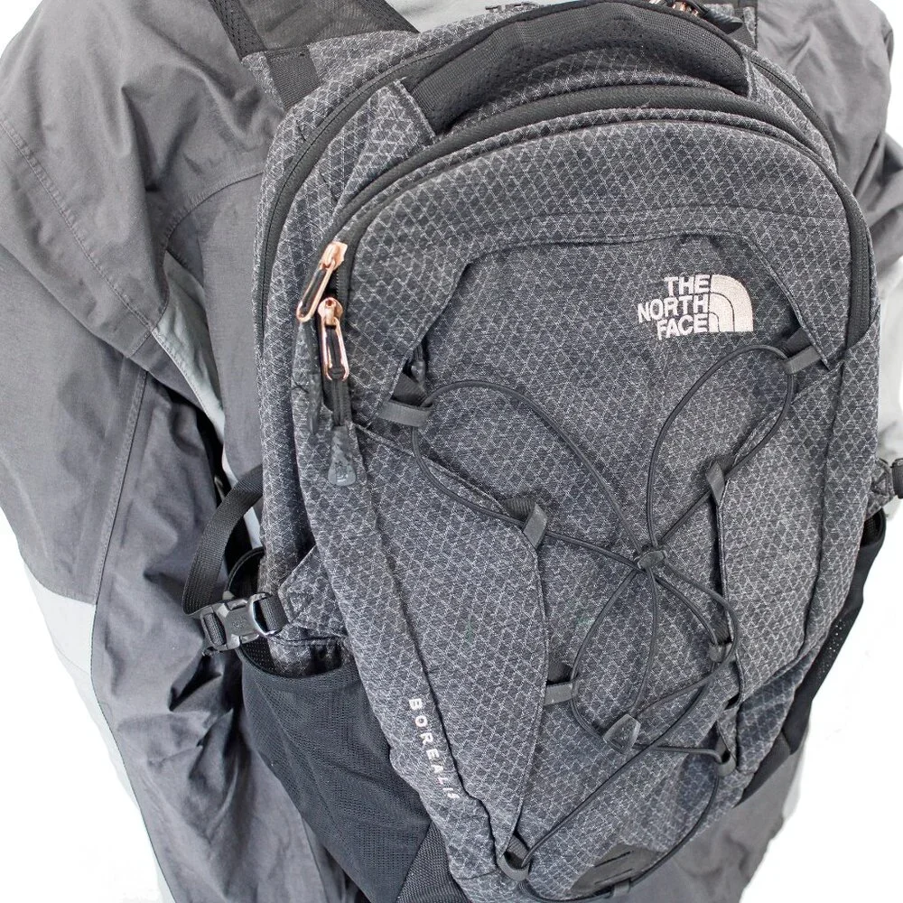 North Face Hyvent Men's Jacket/North Face Borealis Backpack/North Face Gloves - Picture 9 of 14